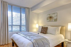 Serendipity Suite Fully Furnished Luxury Suites Toronto, ON
