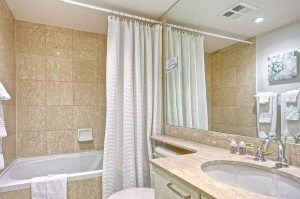 Serendipity Suite Fully Furnished Luxury Suites Toronto, ON