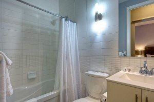 Vivid_Loft_Furnished_Rentals_Toronto