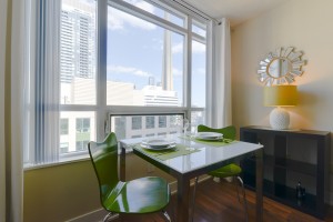Wind_Suite_Furnished_Rentals_Toronto