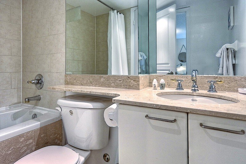Rathburn_Suite_Furnished_Rentals_Toronto