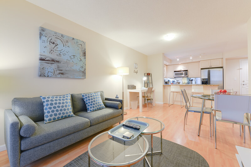 Laughter_Suite_Furnished_Rentals_Toronto