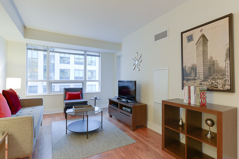 Earth_Suite_Furnished_Rentals_Toronto