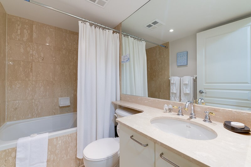 Symphony_Suite_Furnished_Rentals_Toronto