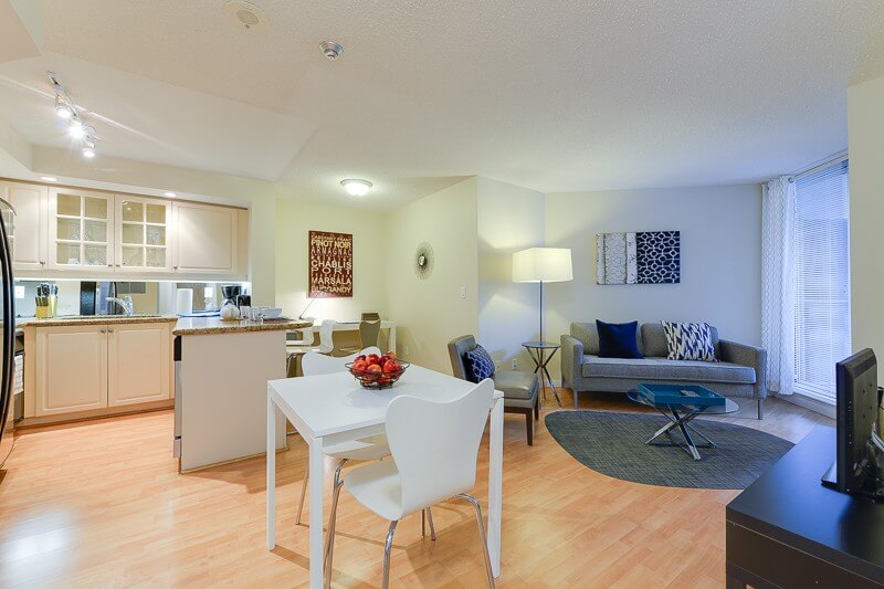 Symphony_Suite_Furnished_Rentals_Toronto