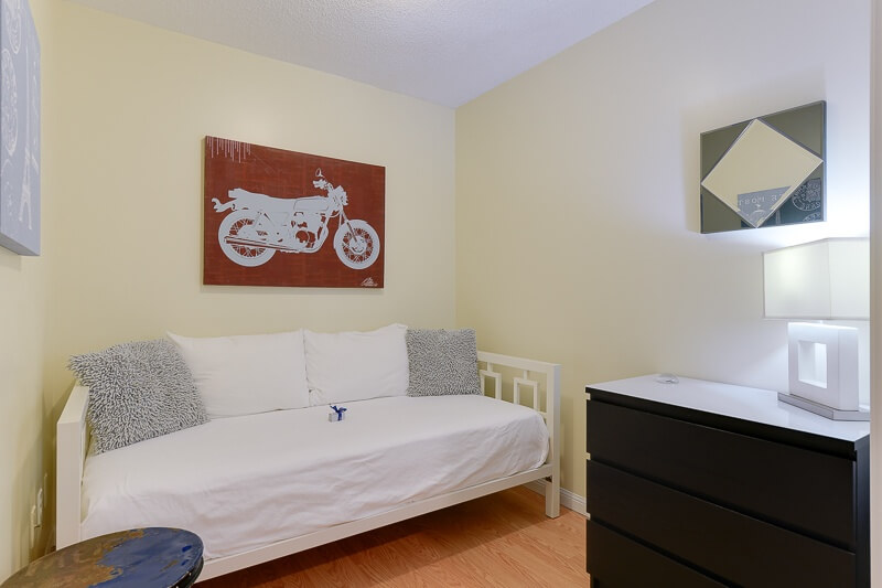 Triumph_Suite_Furnished_Rentals_Toronto