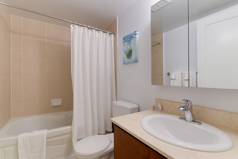 Chrome Suite Short Term Accommodation Toronto