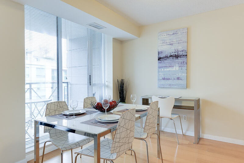 Festivity Suite Shor Term Accommodations Toronto