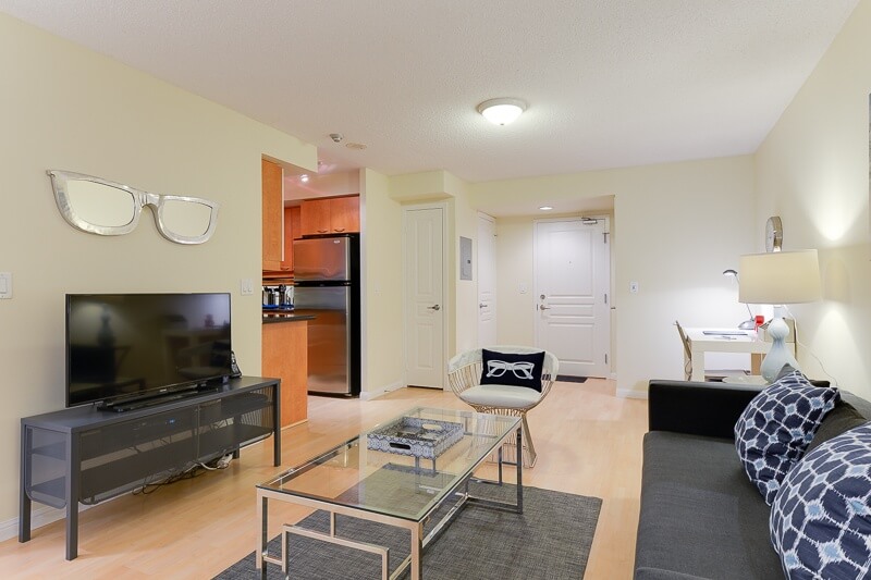 Pearl_Suite_Furnished_Rentals_Toronto