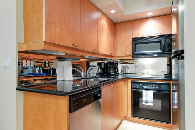 Pearl Suite - Serviced Apartments Toronto