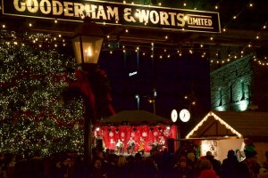 Urban_Vacation_Toronto_Christmas_Market